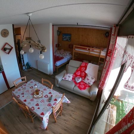 Studio Yomeo - La Joue Du Loup - Pied Des Pistes - 30M2 1 A 5 Personnes 拉茹杜罗普 外观 照片